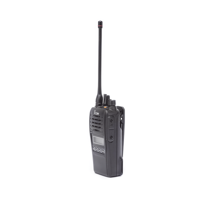 Radio Portátil Digital NXDN / UHF 400-470 MHz / 5W Potencia / Sumergible IP67 / Trunking Tipo D / Bocina 1.5W / Display LCD