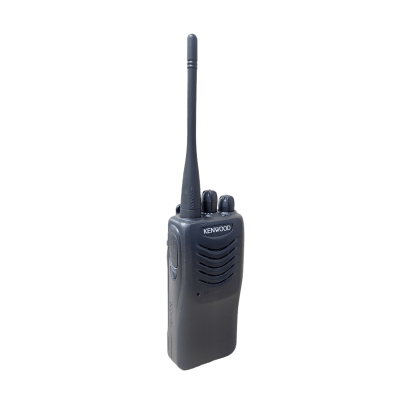 Radio portátil profesional UHF 440-480 MHz · 4 W · 16 canales · MIL-STD-810 · IP54 · VOX · Batería 12 hrs · 3 años de garantía ·Incluye antena, batería, cargador y