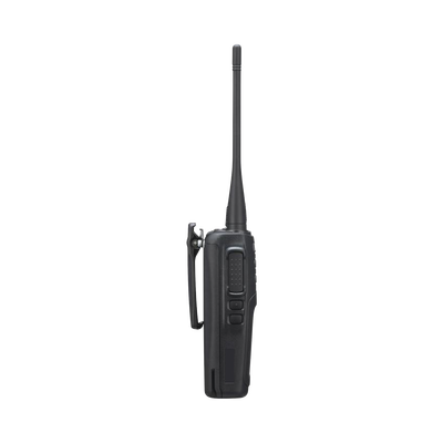 Radio portátil UHF 400-470 MHz, Digital DMR-Analógico, 5 Watts, 64 Canales, Roaming, Encriptación, GPS*, Inc. antena, batería, cargador y clip