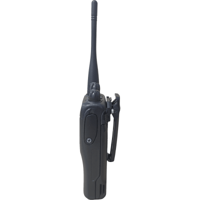 Radio portátil profesional VHF 136-174 MHz · 5 W · 16 canales · MIL-STD-810 · IP54 · VOX · Batería 12 hrs · 3 años de garantía. Incluye antena, batería, cargador y clip